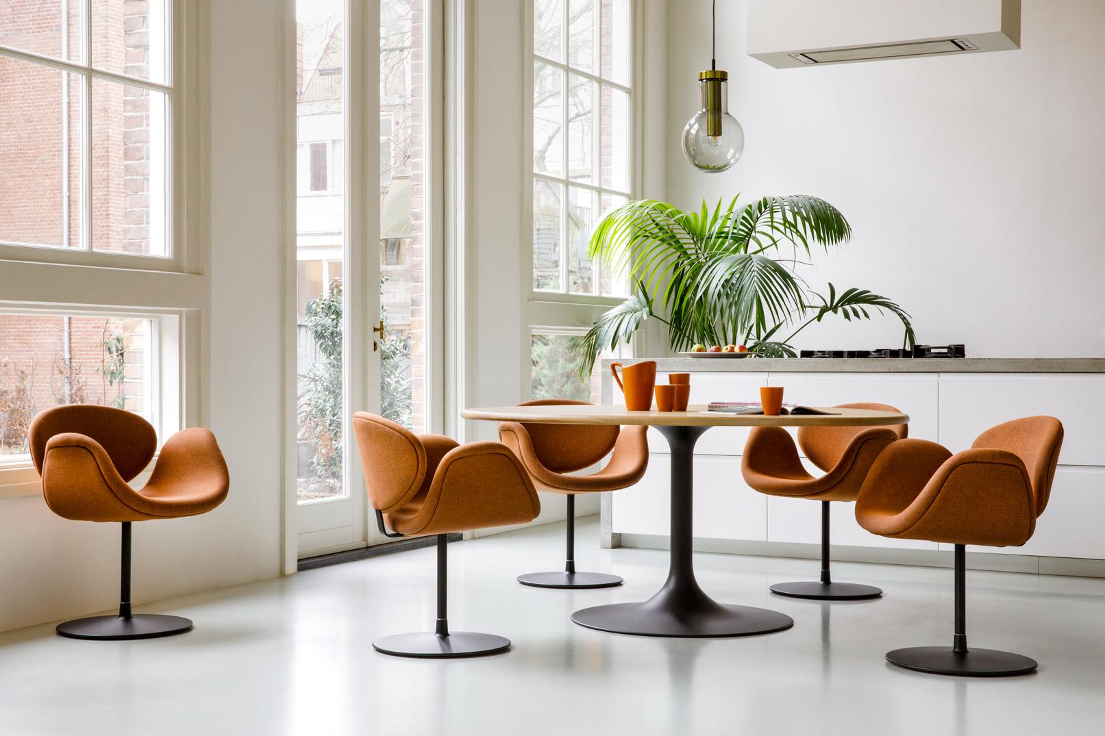 Onze <strong>design eettafels</strong> vormen het stijlvolle middelpunt van jouw interieur. 